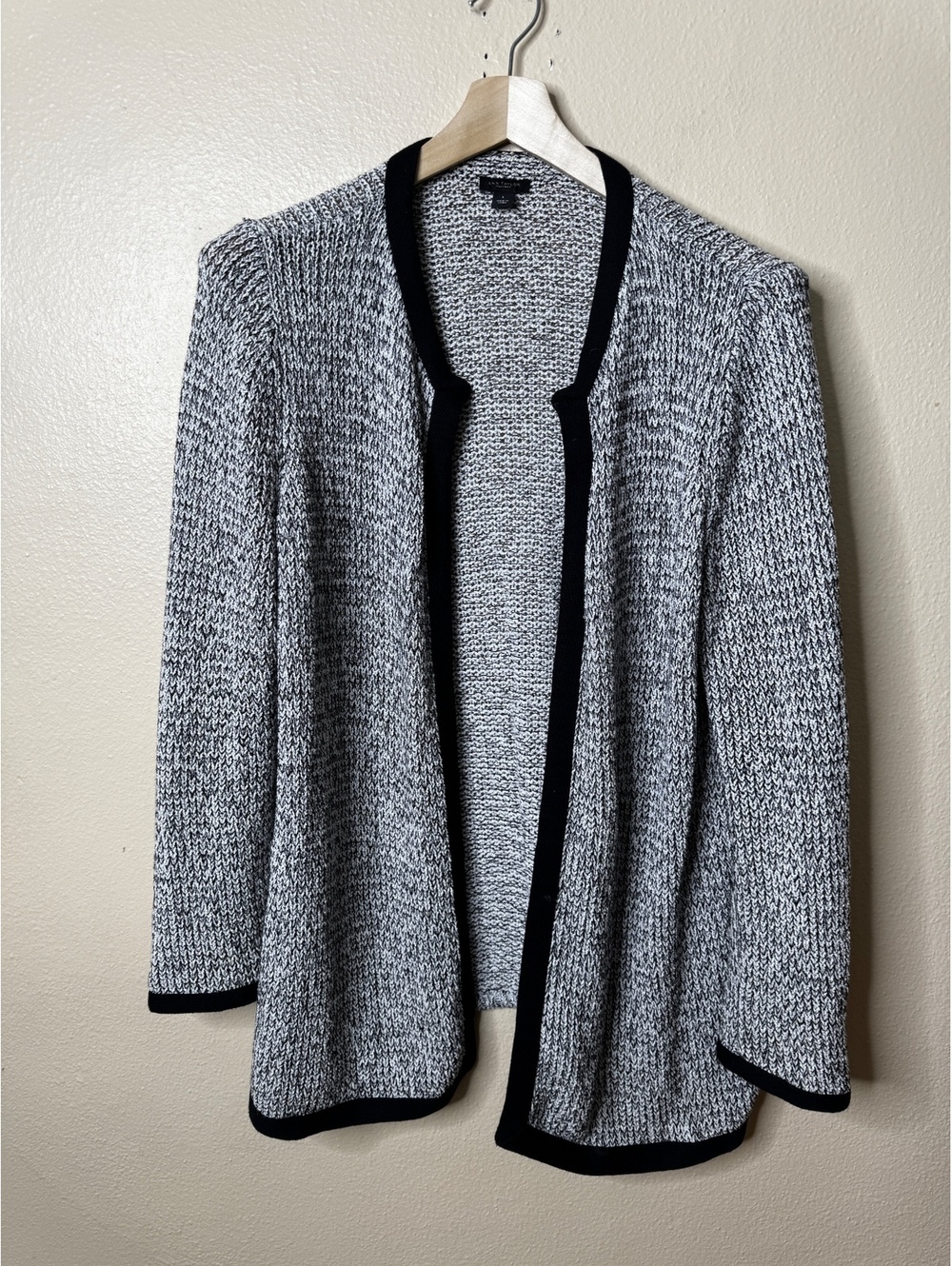 Ann Taylor Factory Women’s Large Black White Marled Open Front Cotton Cardigan